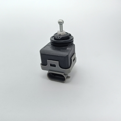 Plástico do preto de Nissan Headlight Level Motor Adjuster